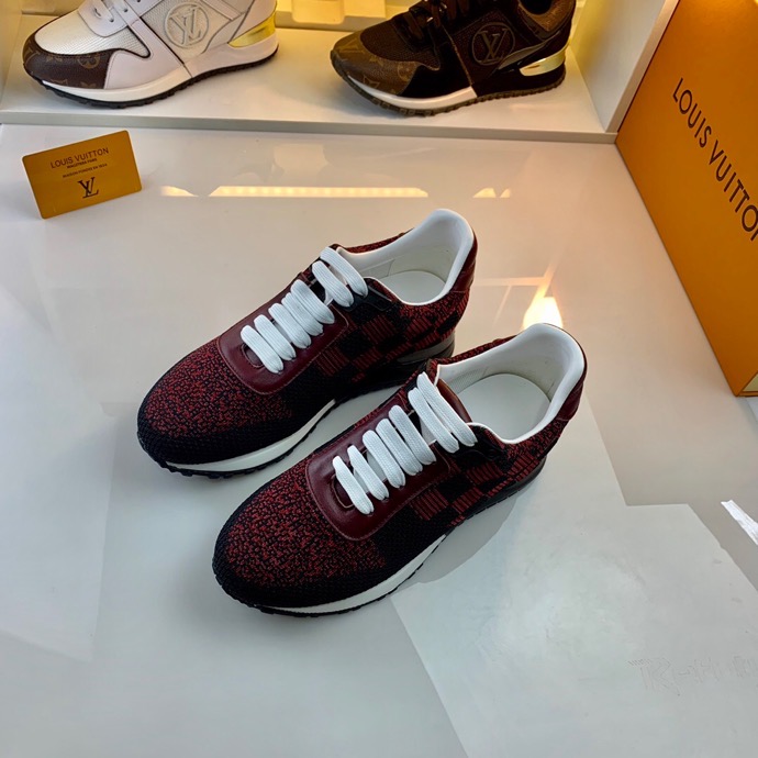 LV $85 gallery