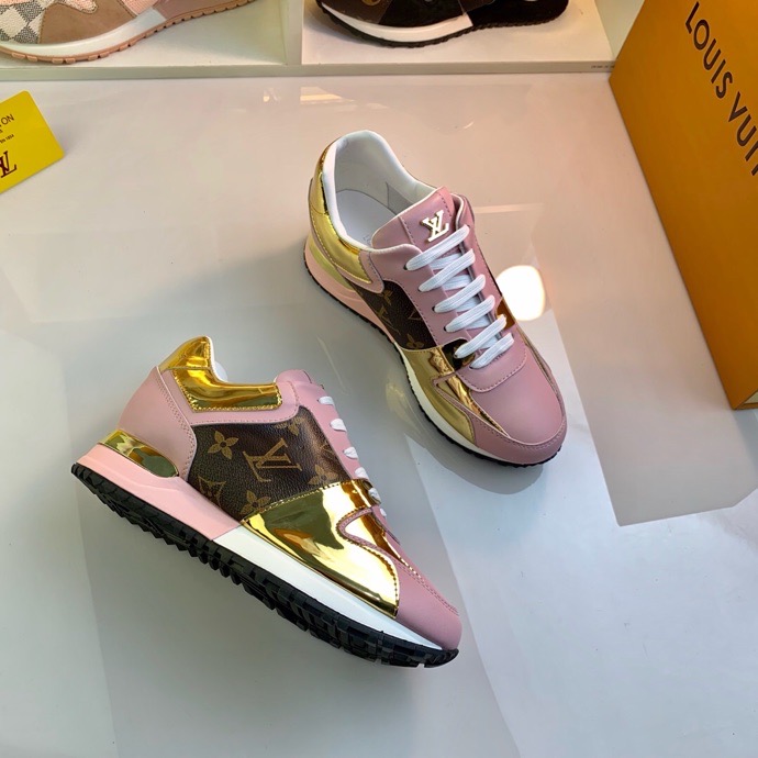 LV $86 gallery