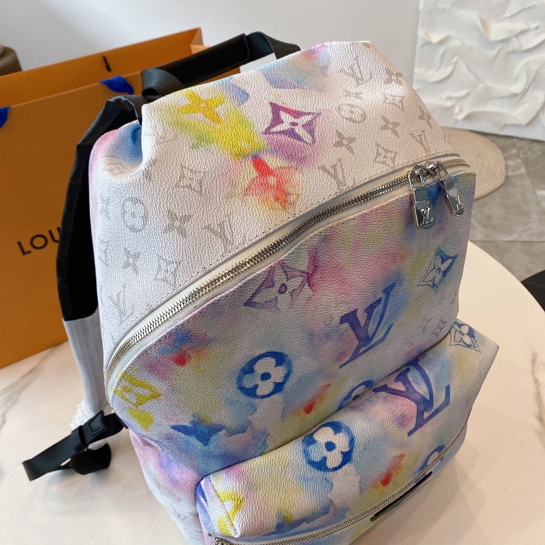 LV $86 gallery