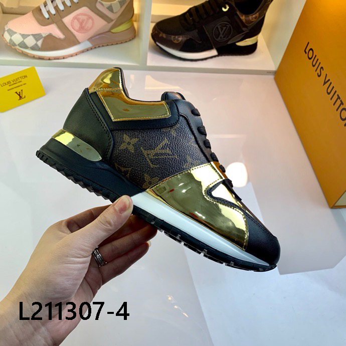 LV $86 gallery