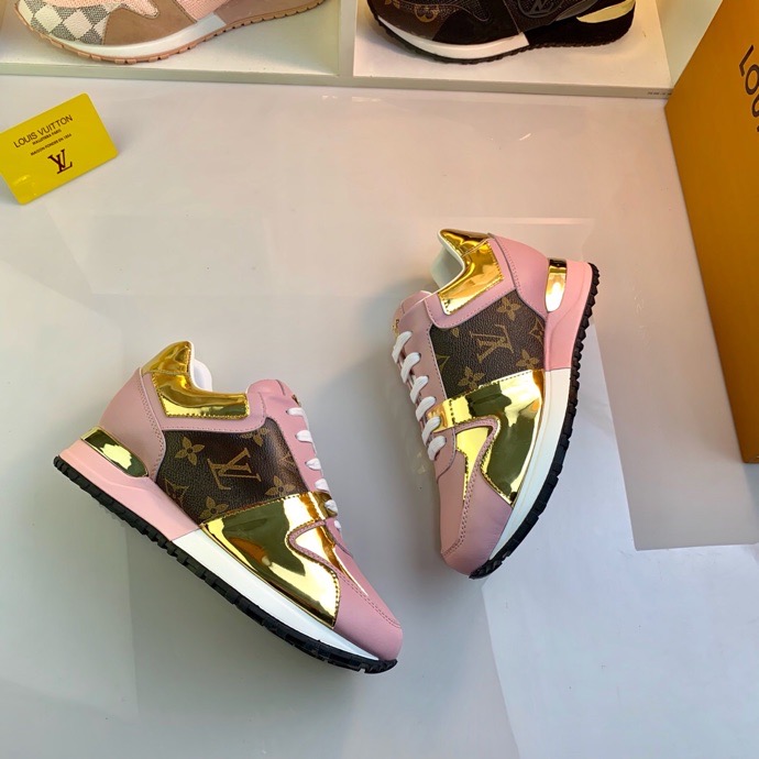 LV $86 gallery