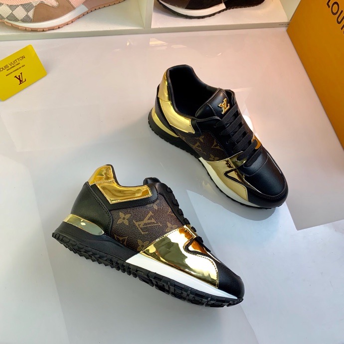 LV $86 gallery