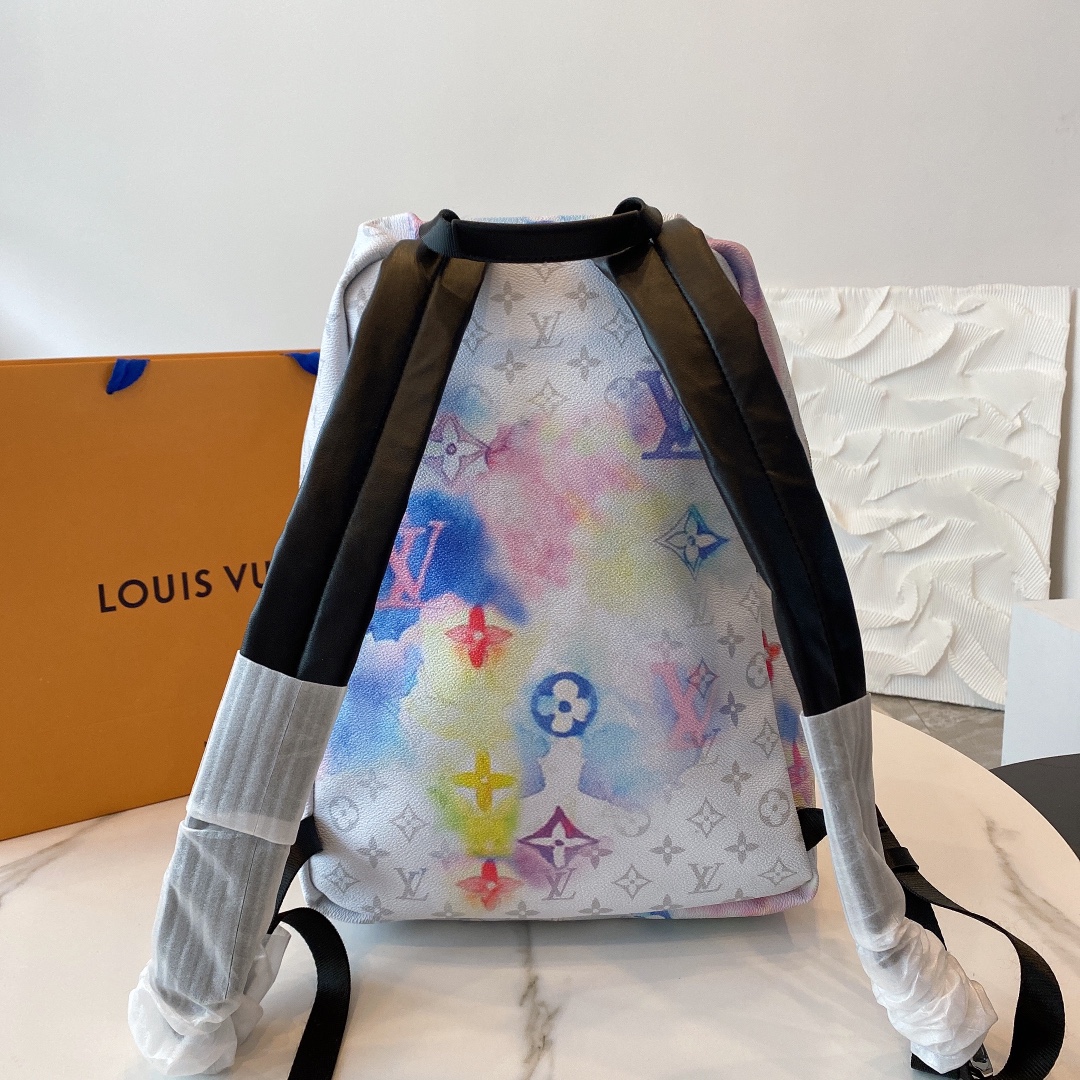 LV $86 gallery