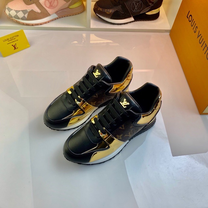 LV $86 gallery