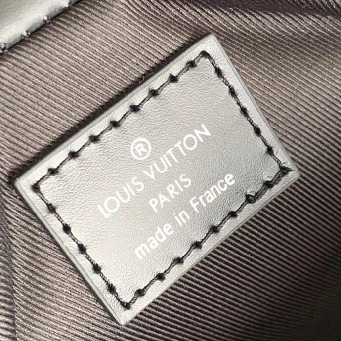 LV $87 gallery