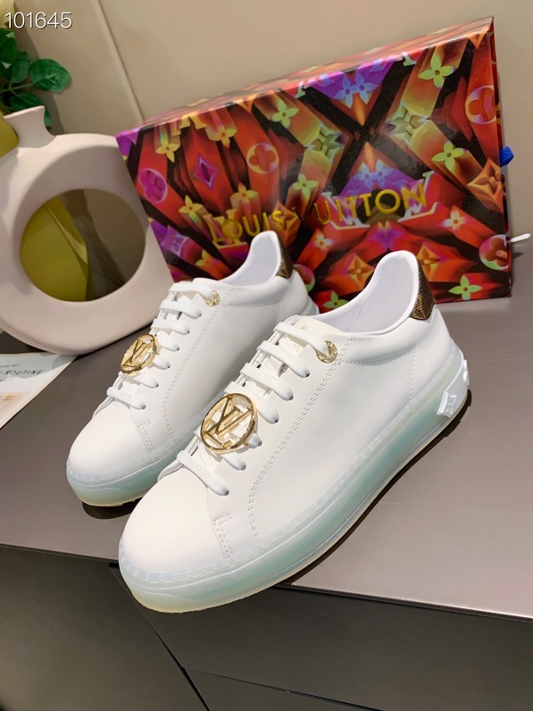 LV $87 gallery