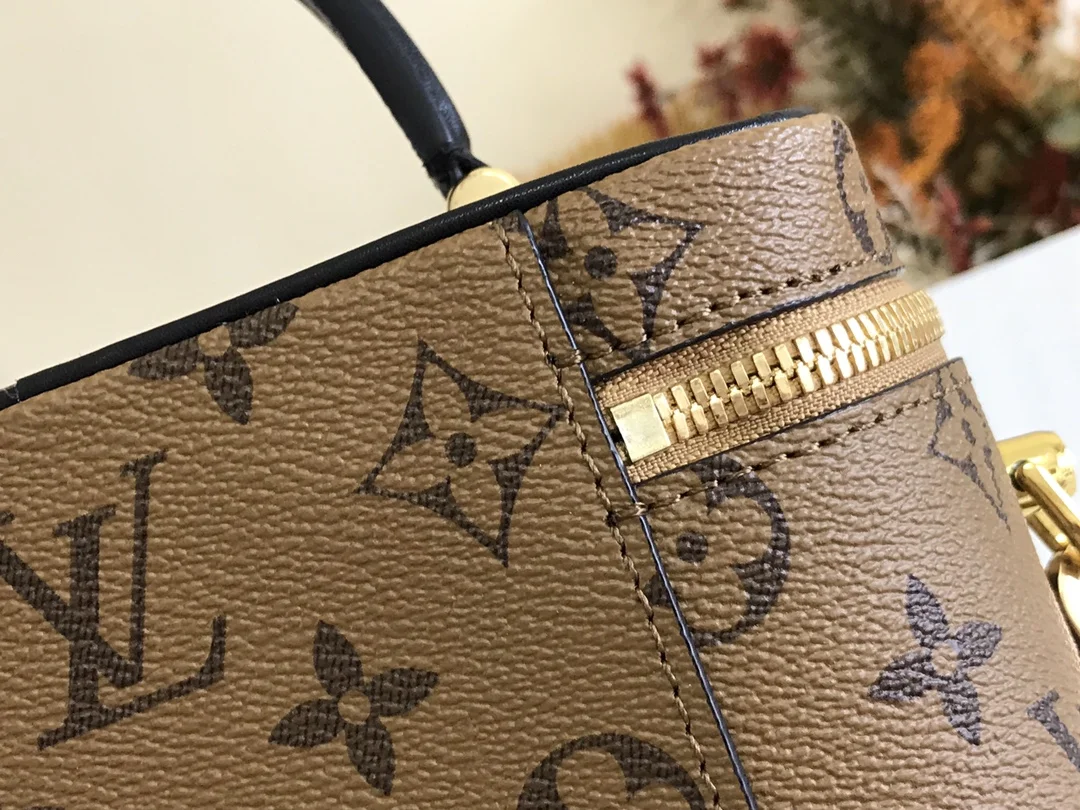 LV $88 gallery