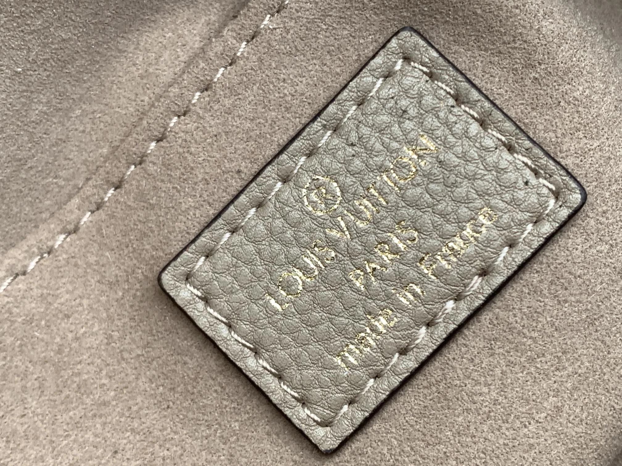 LV $88 gallery