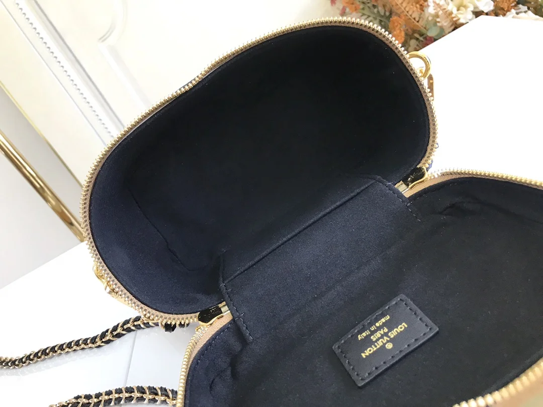 LV $88 gallery