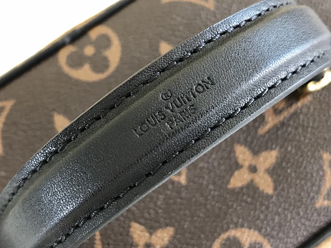 LV $88 gallery