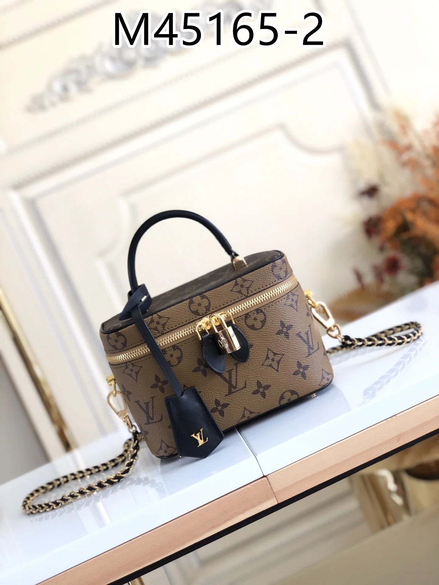 LV $88 gallery