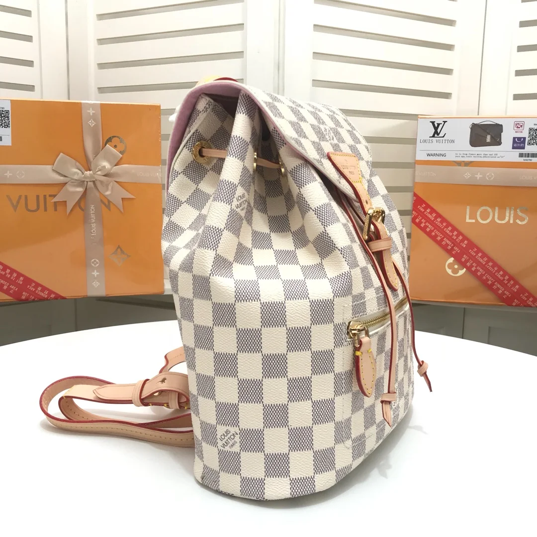 LV $88 gallery