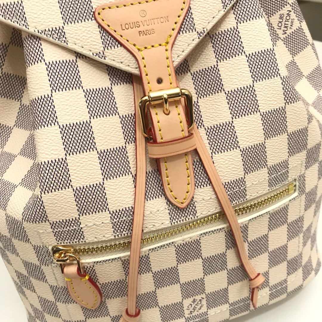 LV $88 gallery