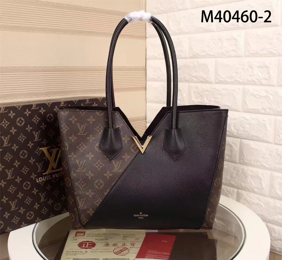 LV $90 gallery