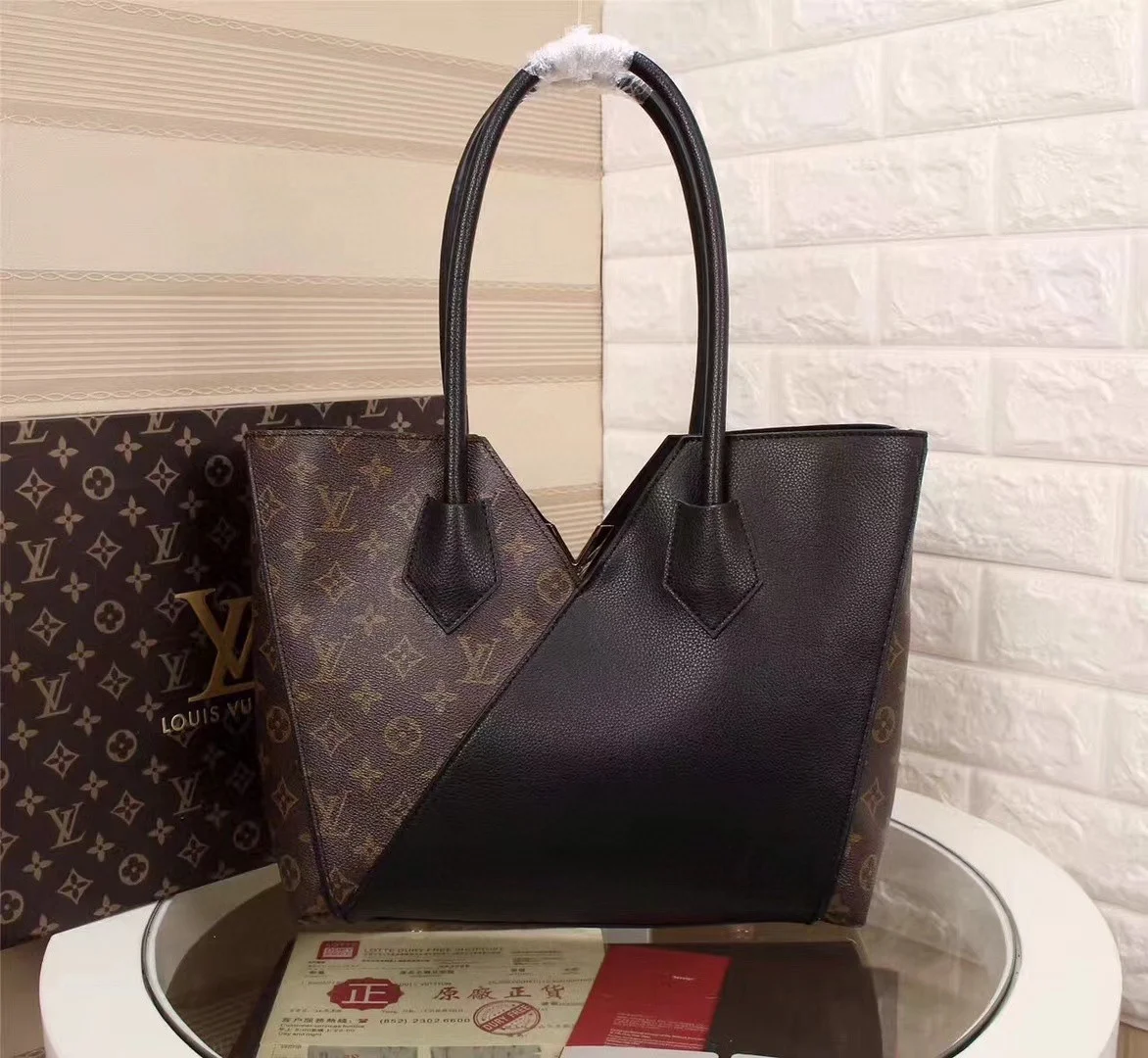 LV $90 gallery