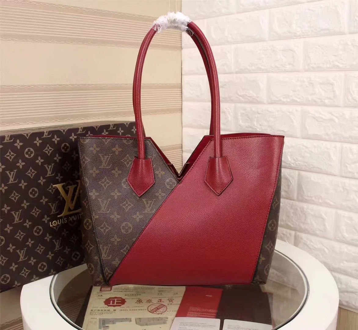 LV $90 gallery