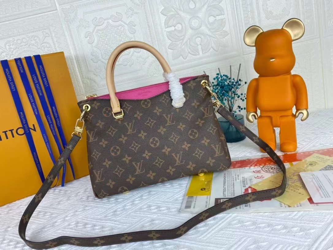 LV $90 gallery