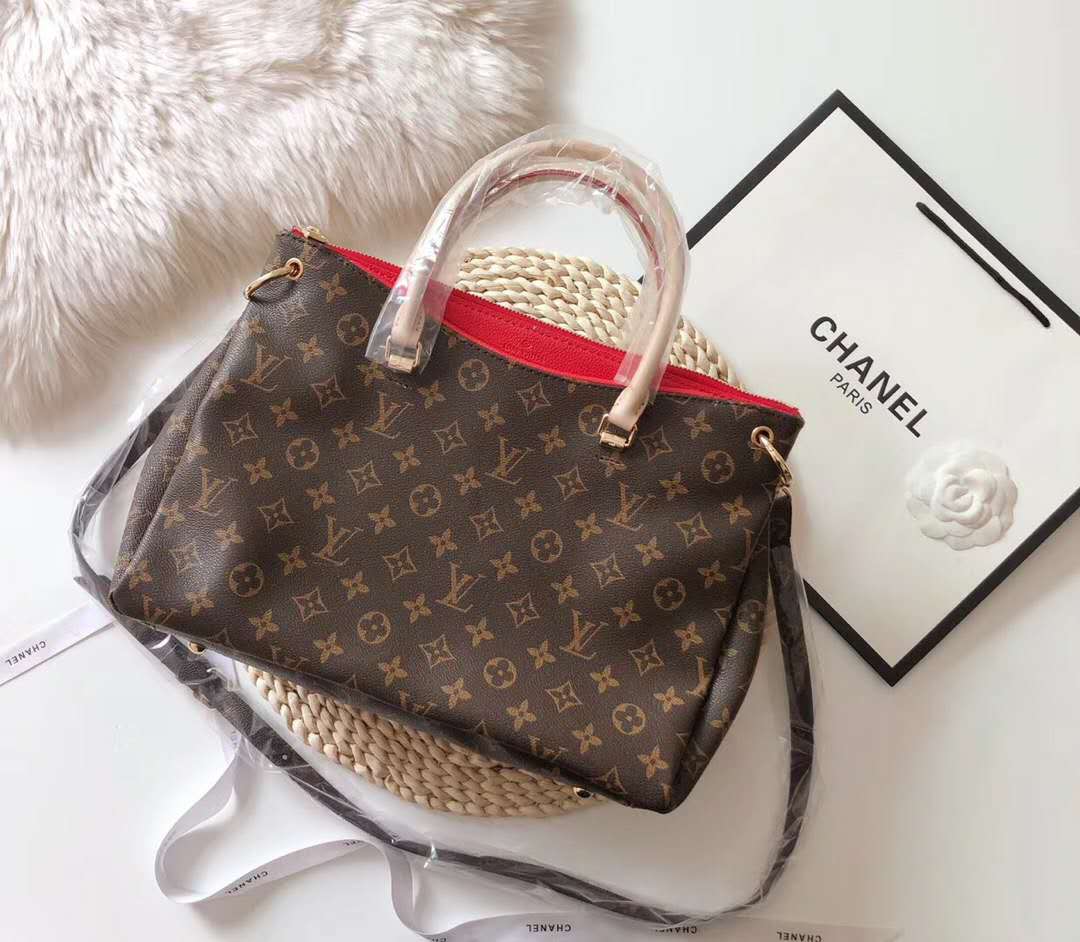 LV $91 gallery