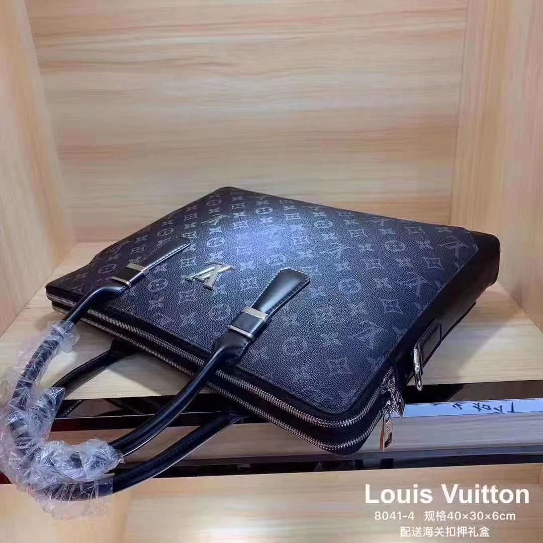 LV $91 gallery