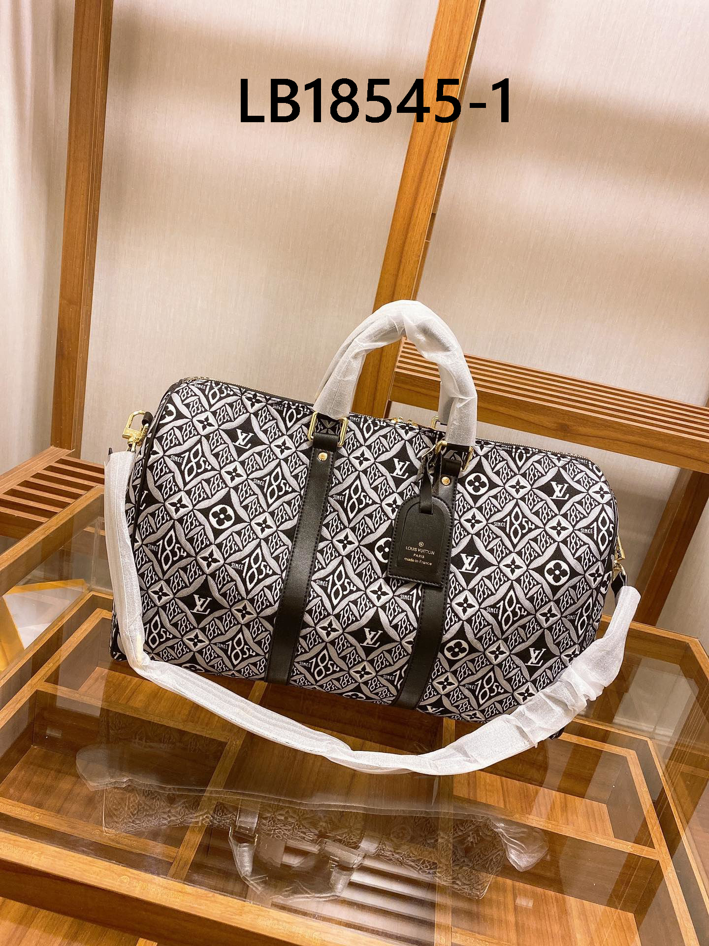 LV $91 gallery