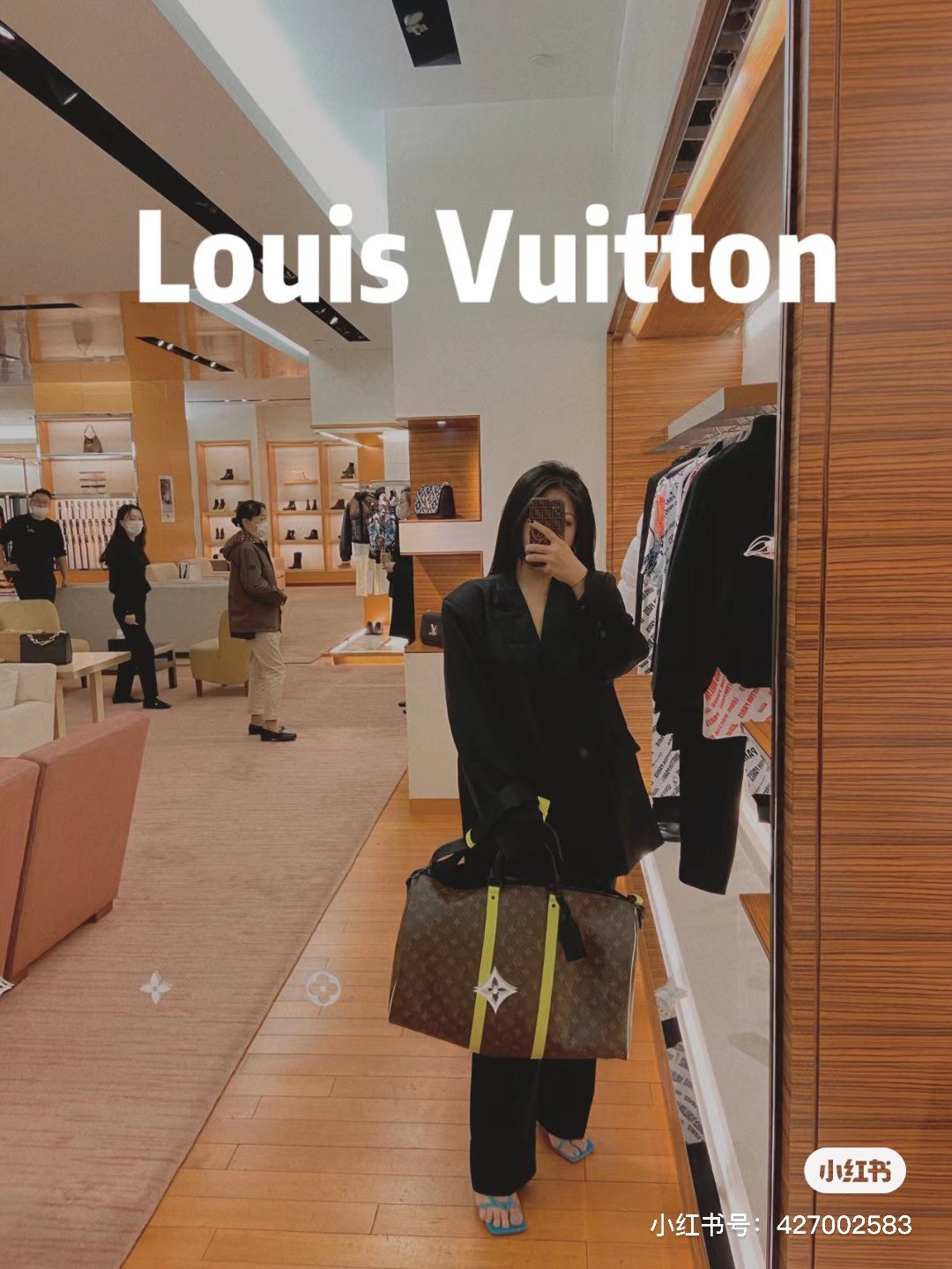 LV $91 gallery