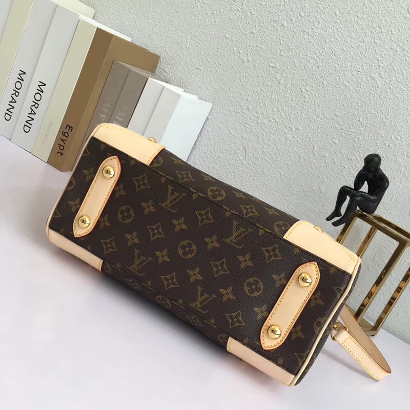 LV $92 gallery