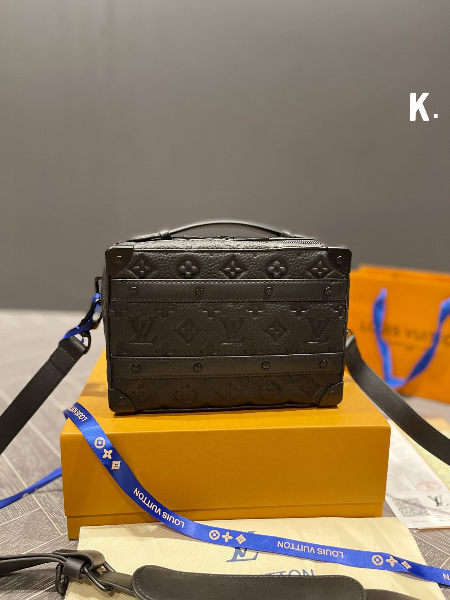 LV $93 gallery