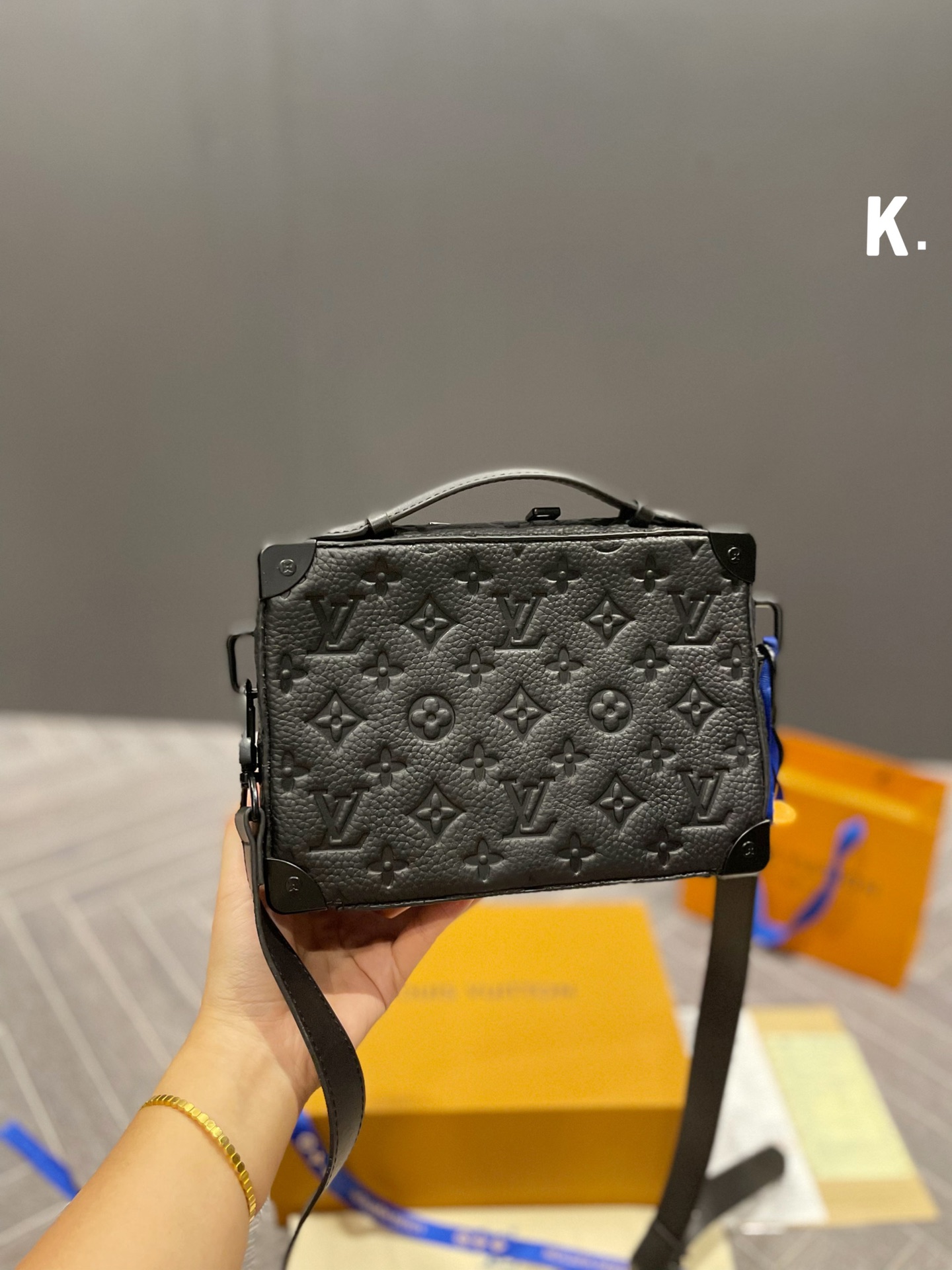 LV $93 gallery