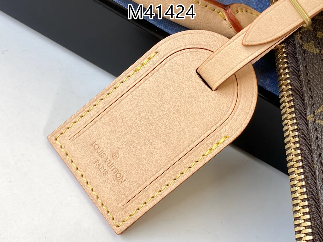 LV $94 gallery