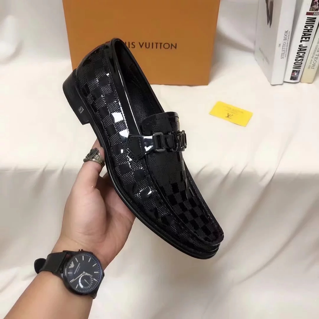 LV $94 gallery