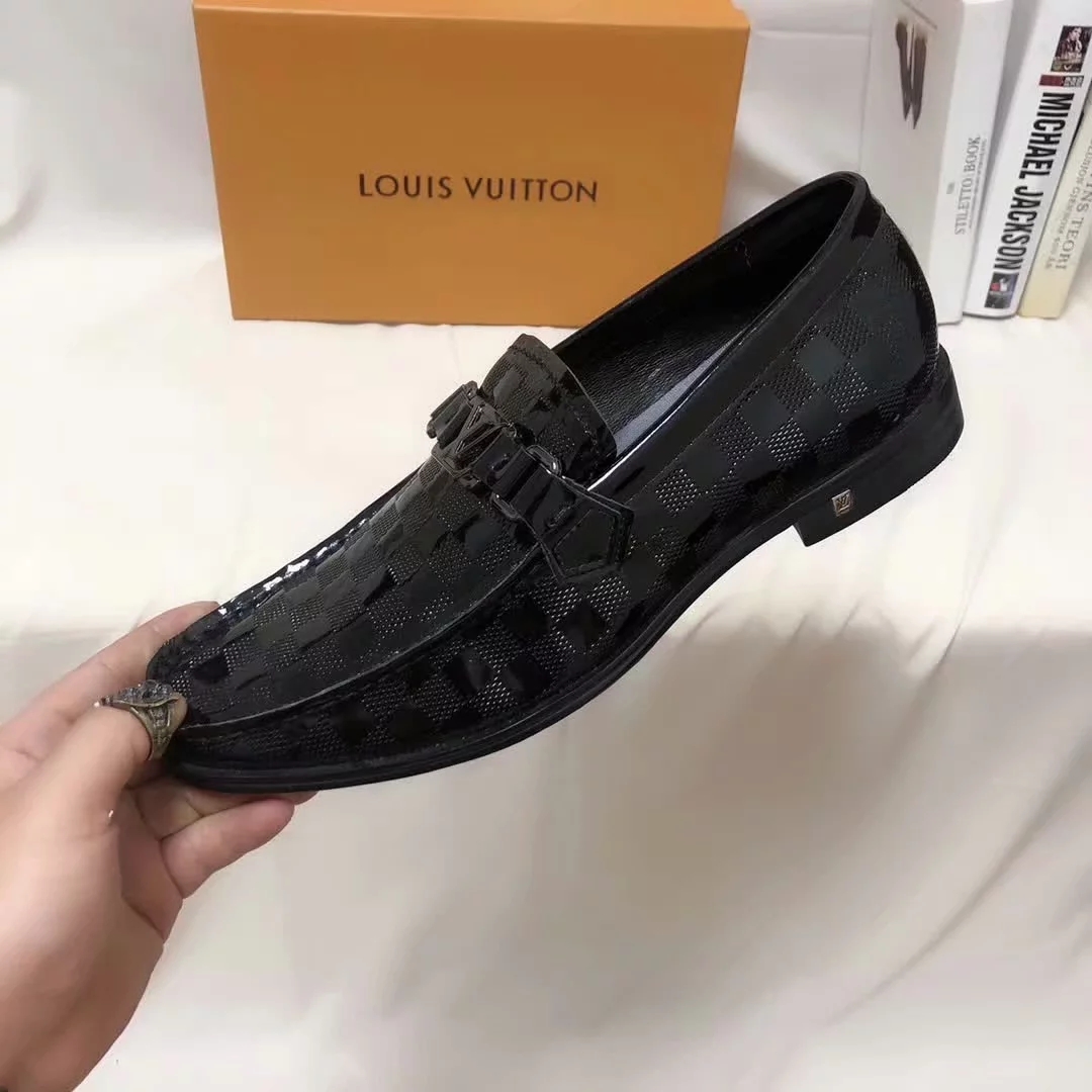 LV $94 gallery