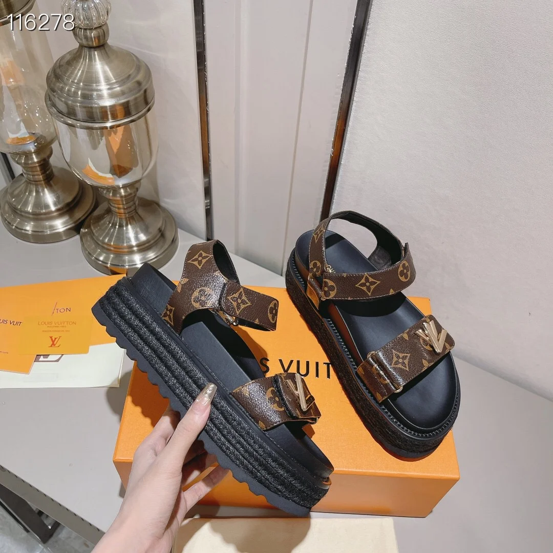 LV $94 gallery