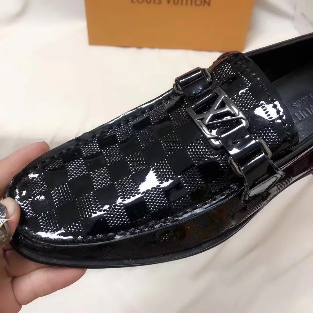 LV $94 gallery