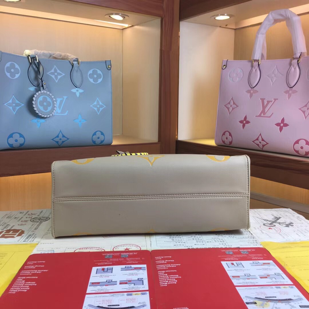 LV $95 gallery