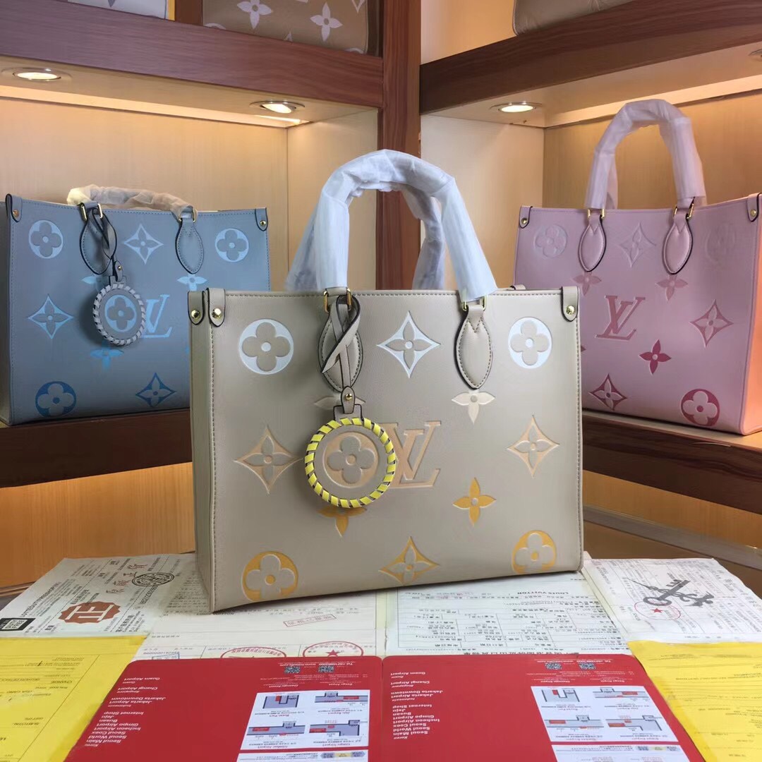 LV $95 gallery