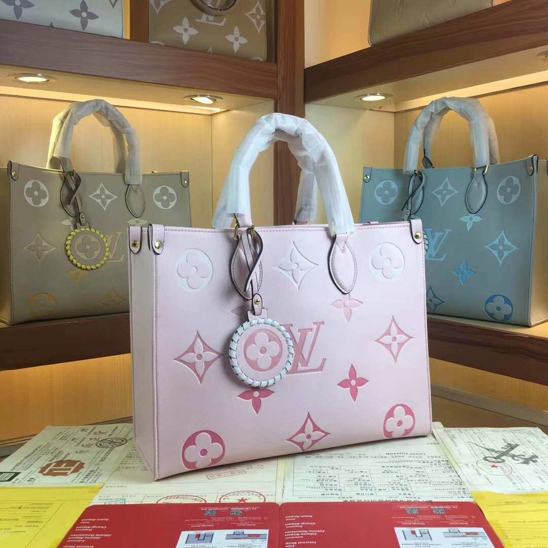 LV $95 gallery