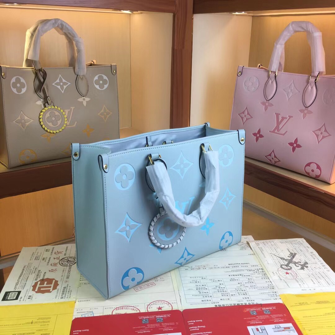 LV $95 gallery