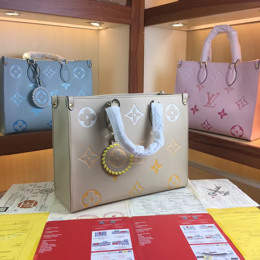 LV $95 gallery