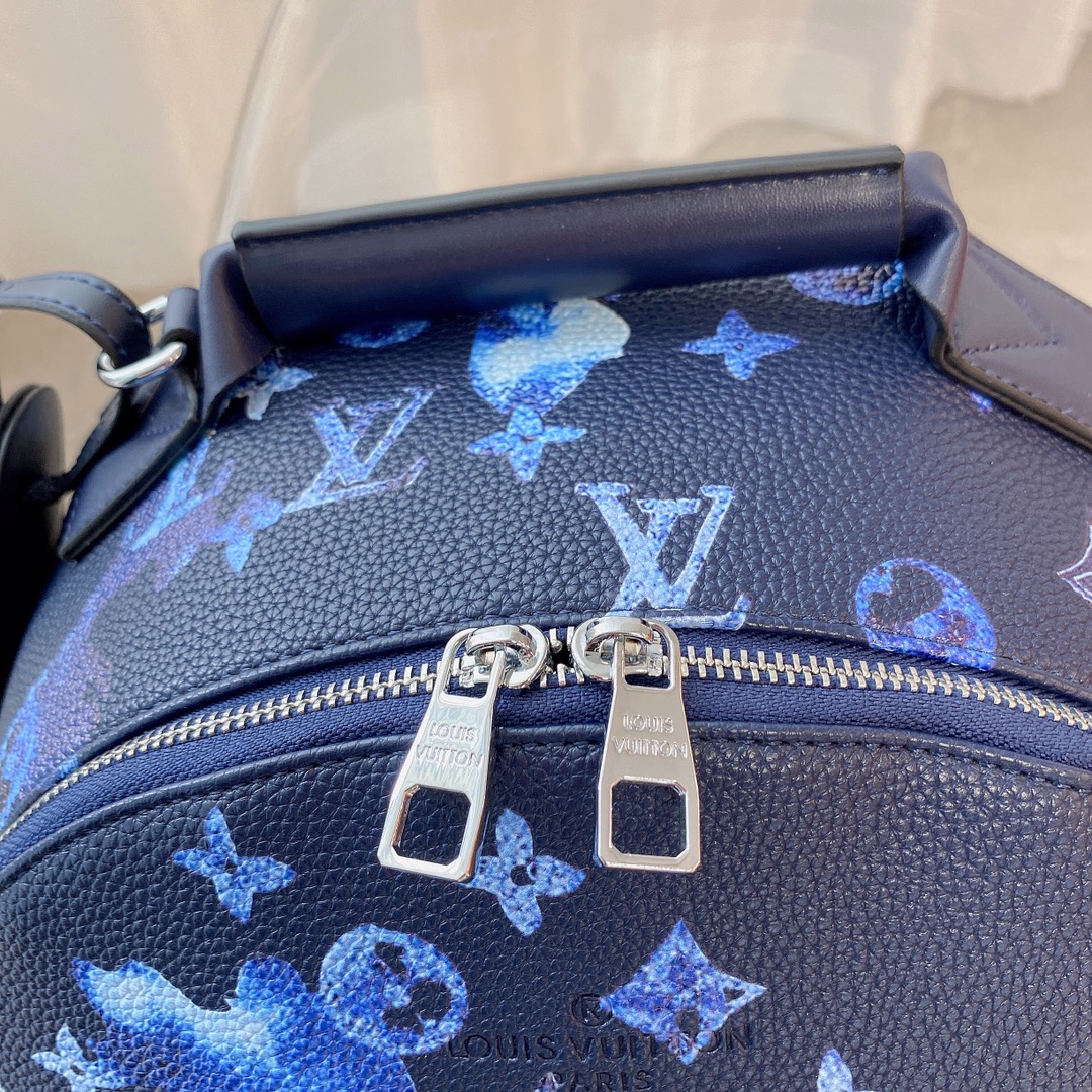 LV $96 gallery