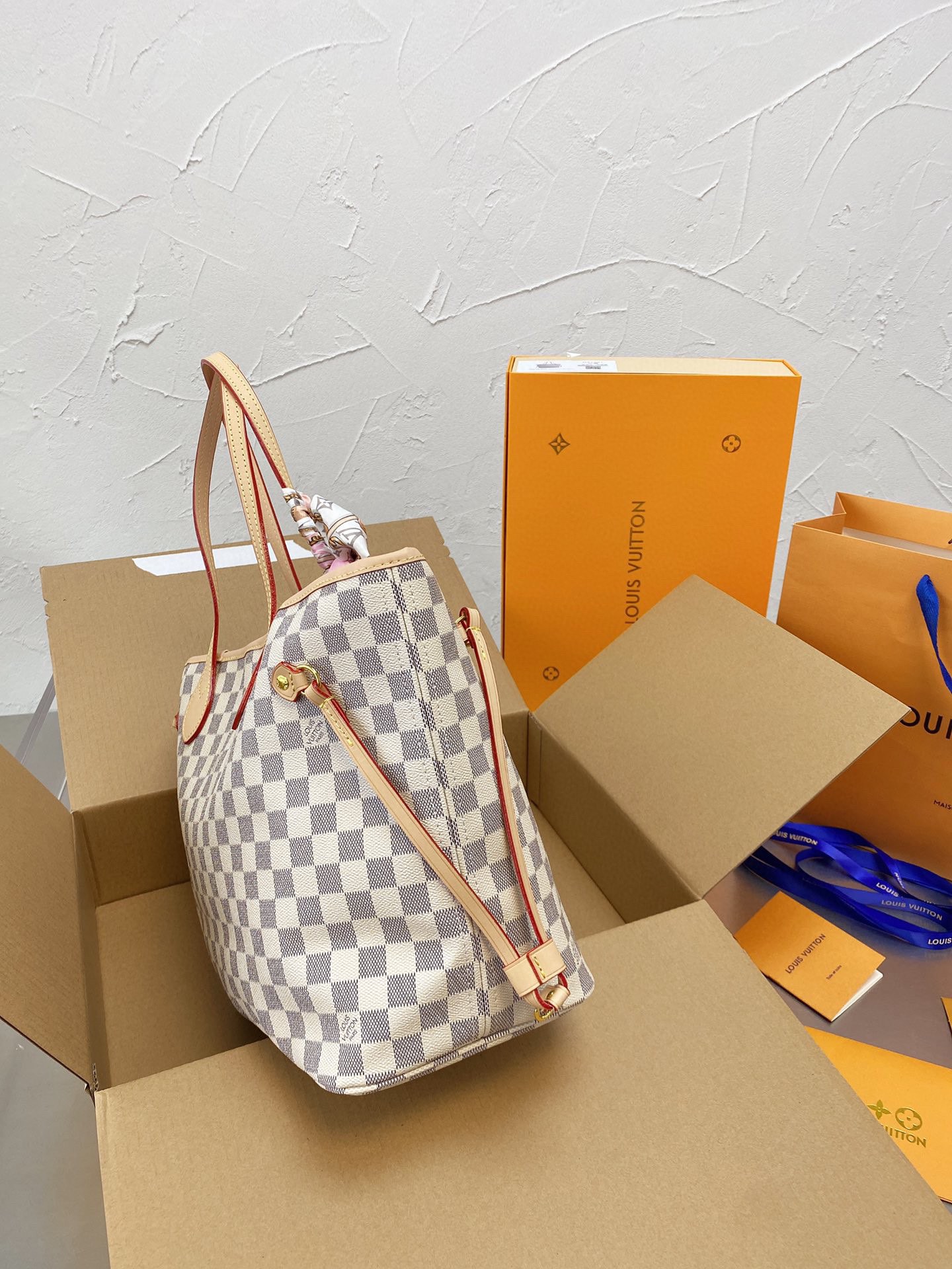 LV $96 gallery