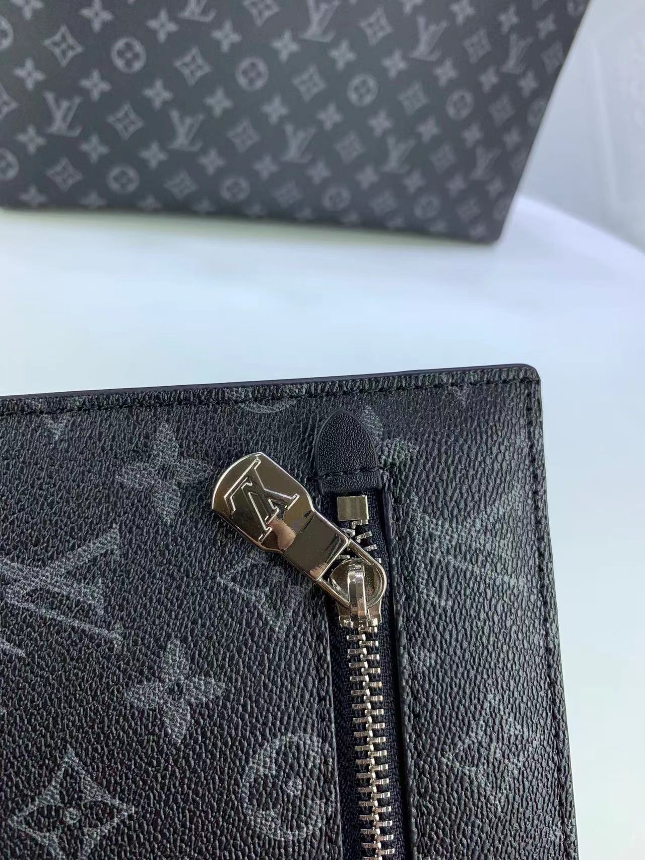 LV $96 gallery