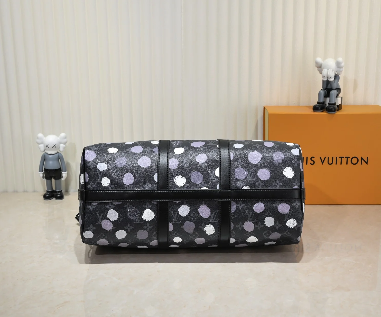 LV $96 gallery