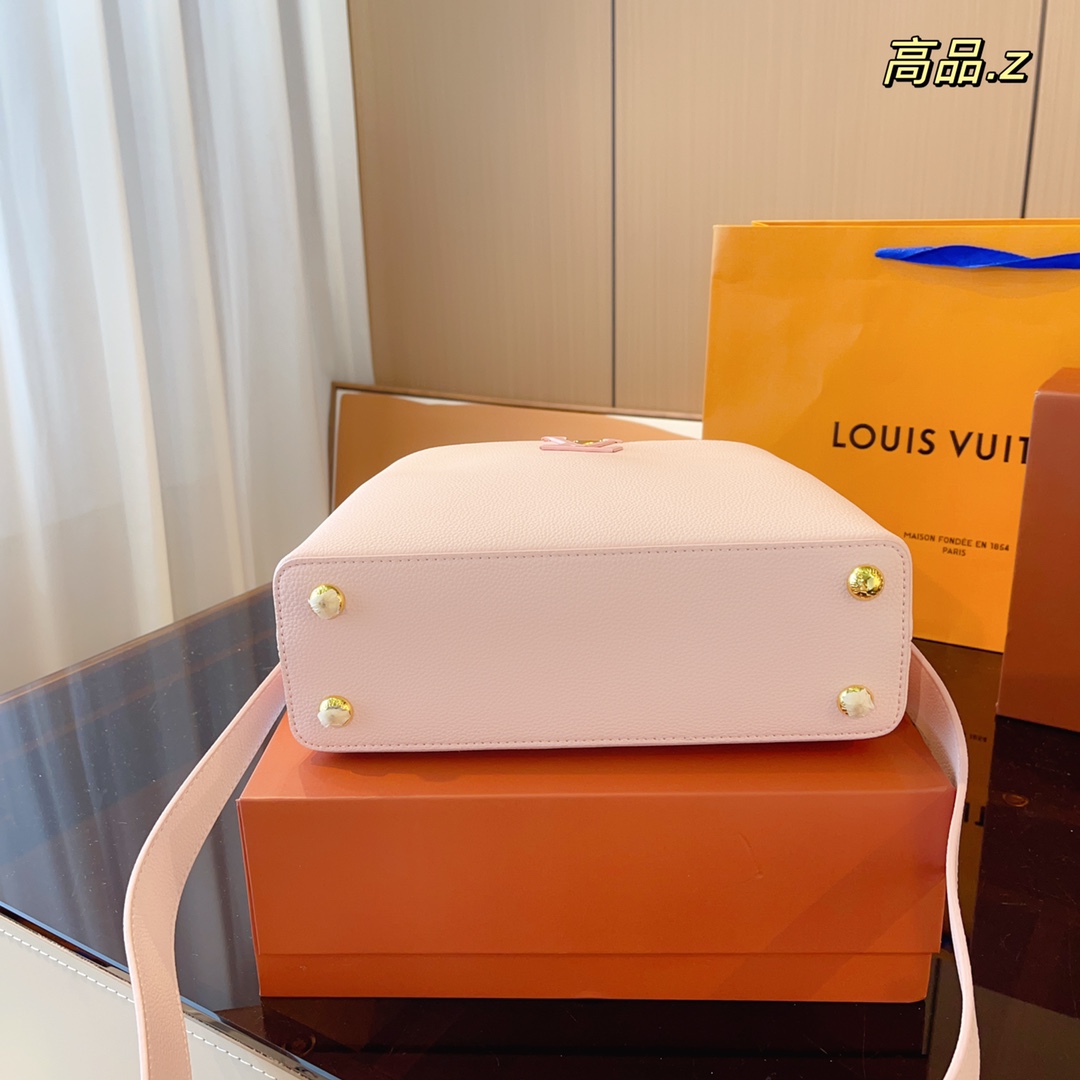 LV $96 gallery