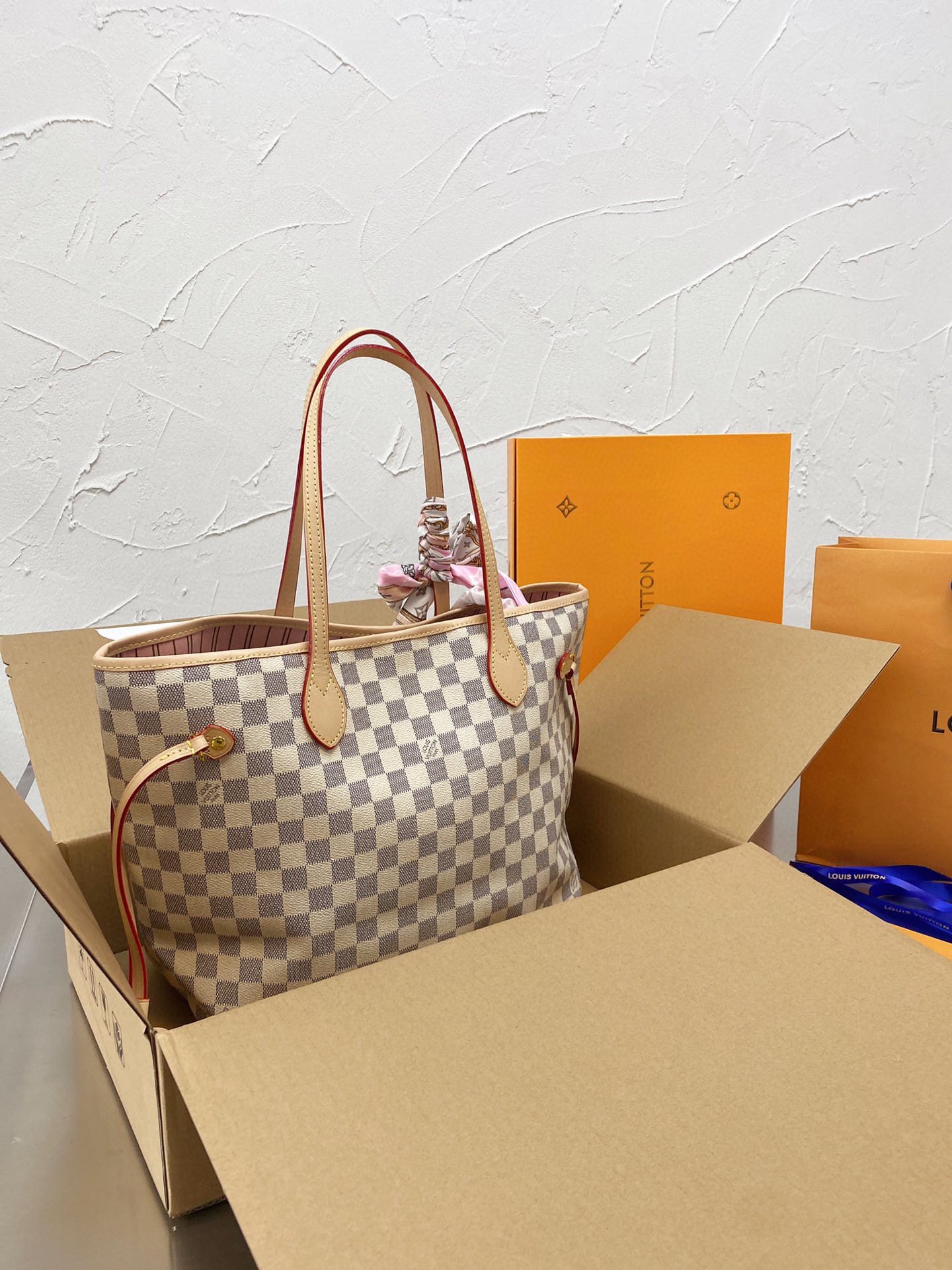 LV $96 gallery