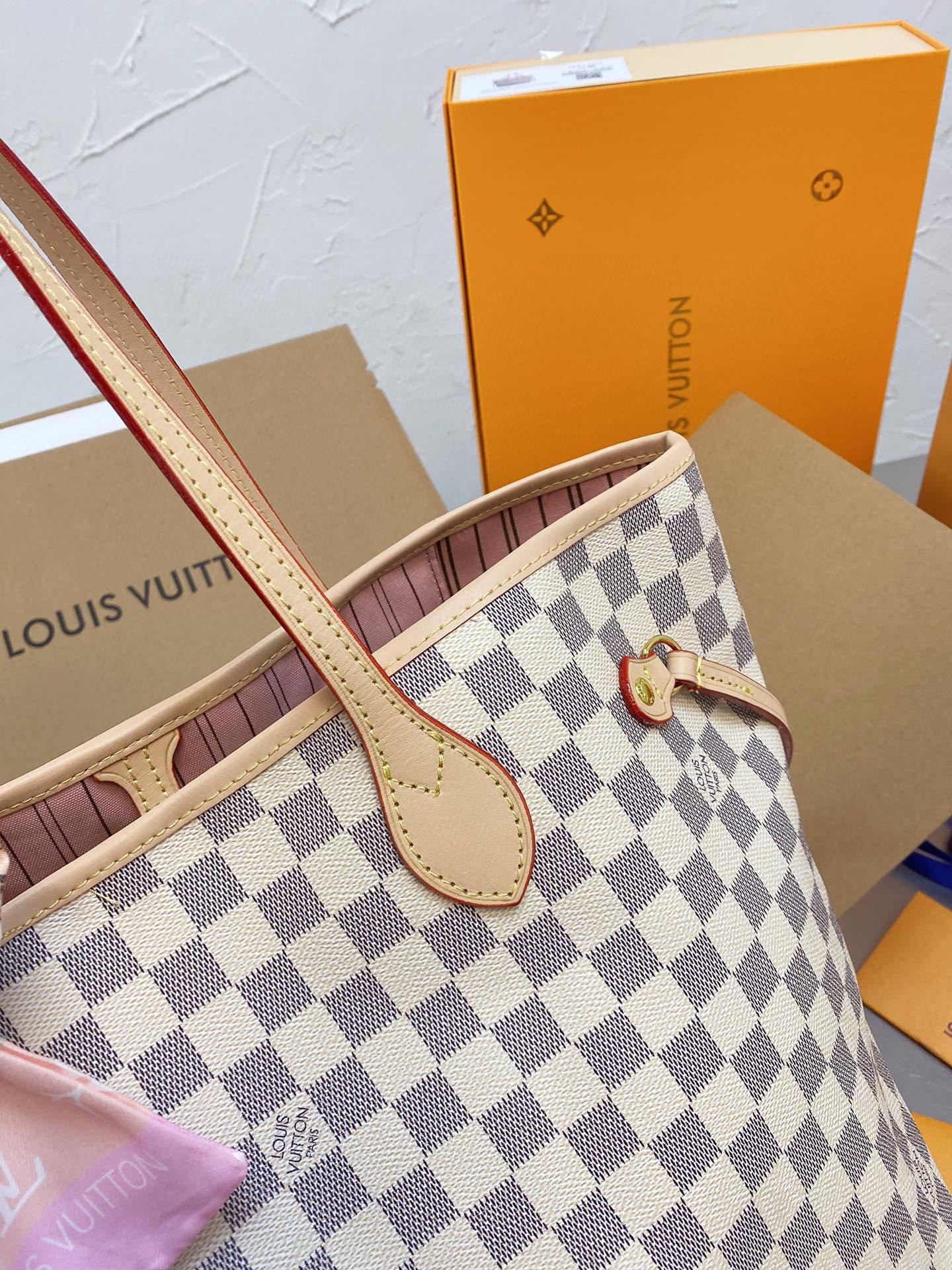 LV $96 gallery