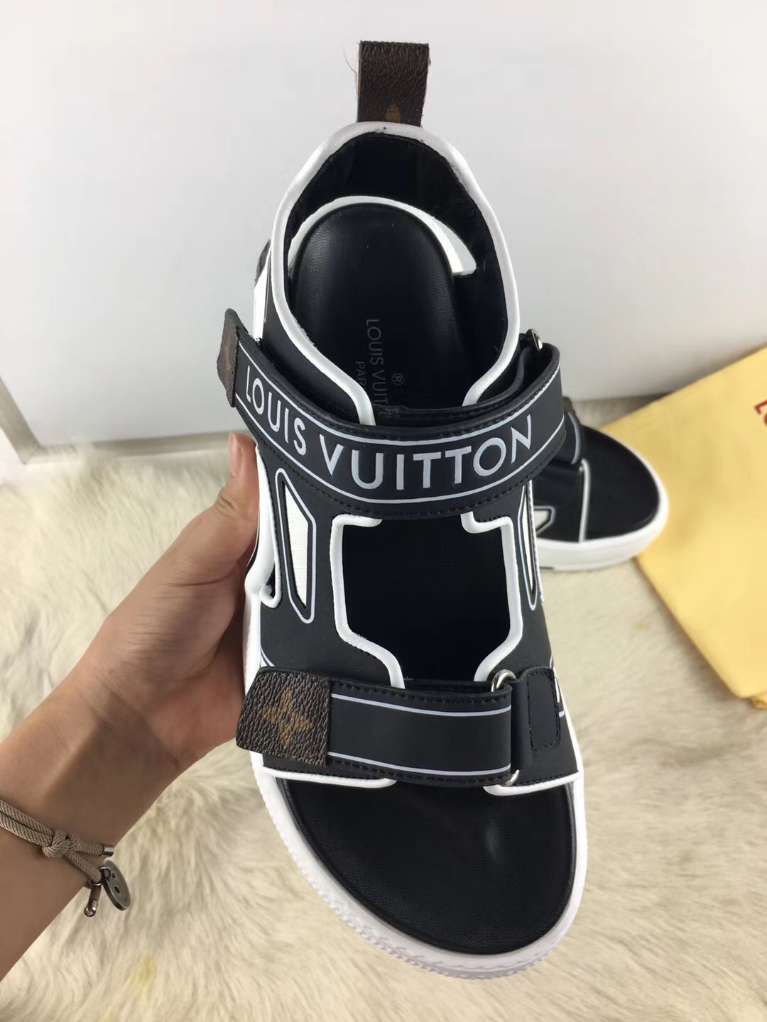 LV $97 gallery