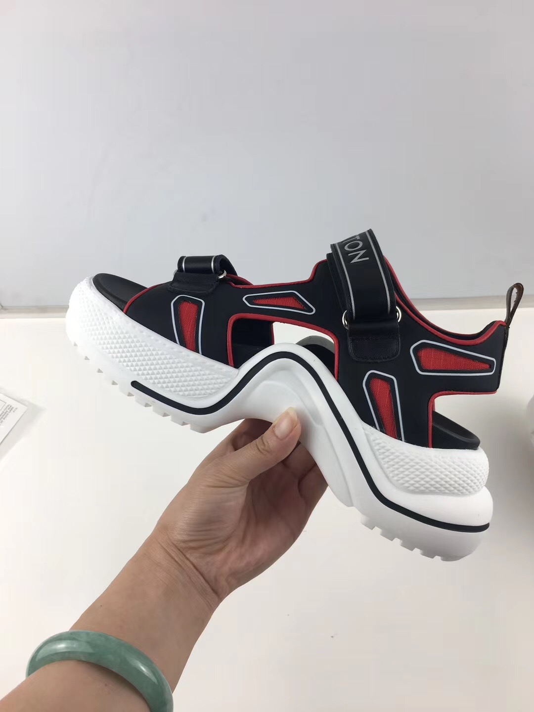 LV $97 gallery