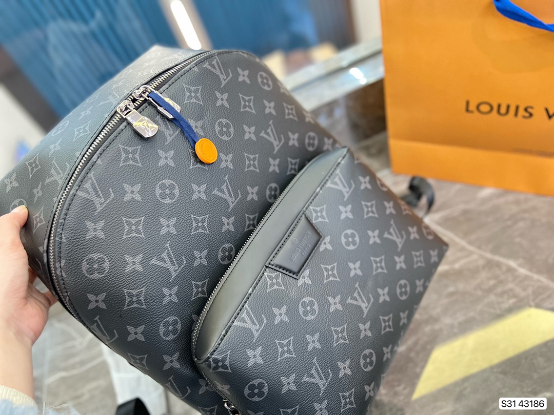 LV $99 gallery