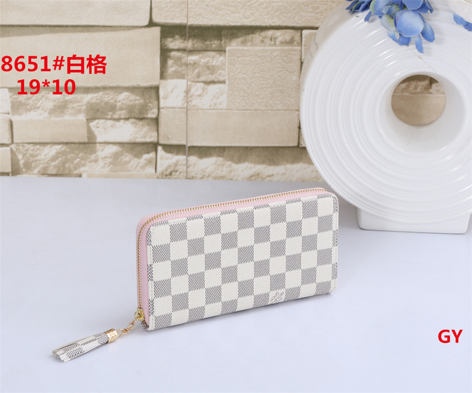 LV wallet MQ647-MQ649 No box gallery