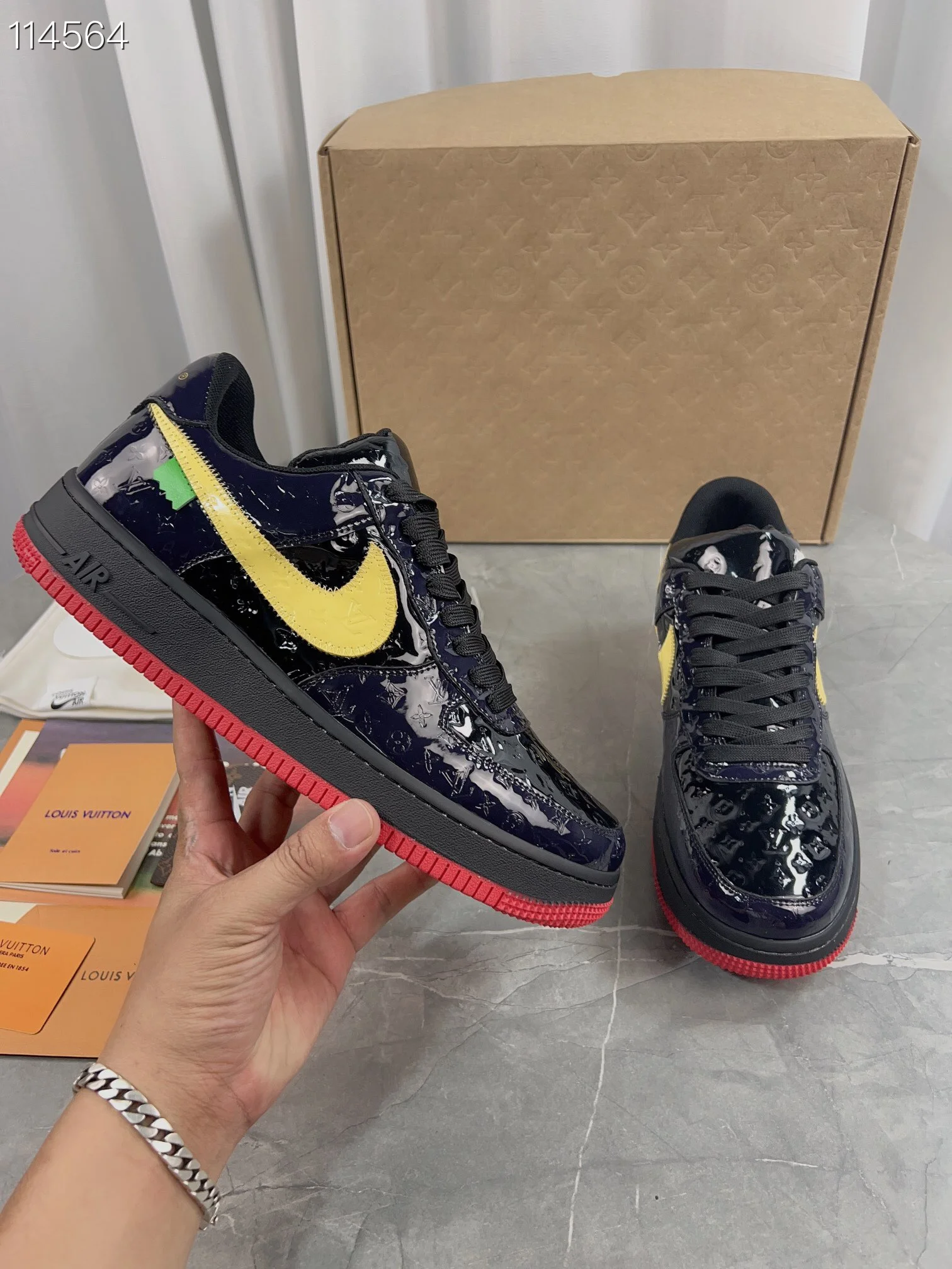 LV x Nike $119 gallery